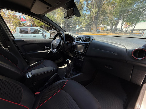 Renault Stepway 1.6 Trek Mt