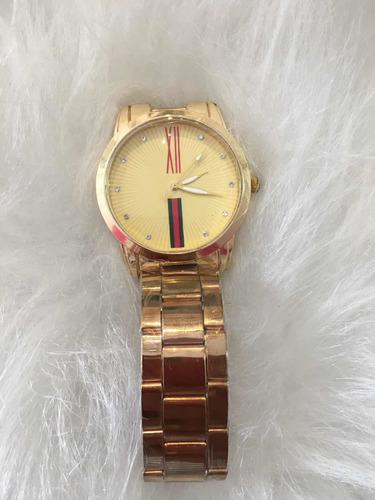 Relógio Feminino Pulseira Dourada Números Romanos