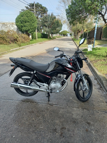 Imagen 3 de 12 de Honda Cg Titan 150 2021 338 Kms!!!