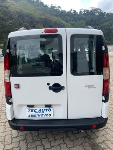 Imagem 2 de 10 de Fiat Doblo Essence 7 Lugares