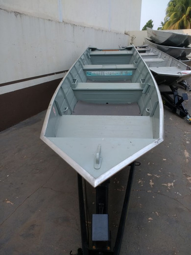 Barco De Alumínio Nautica Pantanal Mod Br Boat 6 M Rebitado