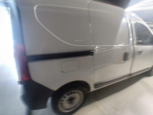 Renault Kangoo 5p Intense L4/1.6 Man