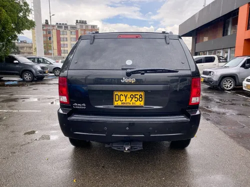 Jeep Grand Cherokee 3.7 LAREDO AT 4X4