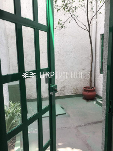 Renta: Casa De 3 Niveles Con Uso De Suelo Para Oficinas, Zona Rosa, Col Juarez