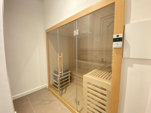 Apartamento, 2 Dormitorios, 2 Baños, Cocina Definida.