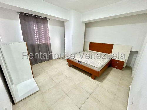 Daniela Linarez Vende Apartamentos En Zona Centro Este De Barquisimeto Acabados Modernos Ubicado En Piso Bajo Con Vigilancia Las 24 Horas Con Bellas Areas Comunes Y Todos Los Servicios Basicos
