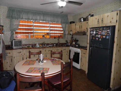 Imagen 3 de 14 de Leida Falcon Rentahouse Vende Casa En Trigal Centro Valencia 22-3967lf