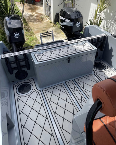 Catamaran Motoryacht 21 Pies