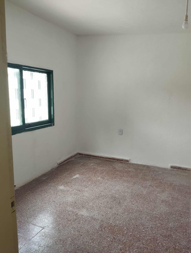Casa En Alquiler De 3 Dorm En Playa Pascual