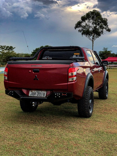 Imagem 3 de 9 de Para-choque Traseiro Em Aço Mitsubishi All New L200 Triton