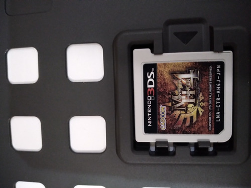 Imagen 5 de 5 de Monster Hunter 4 3ds Jap 1era Edición Nuevo, Original