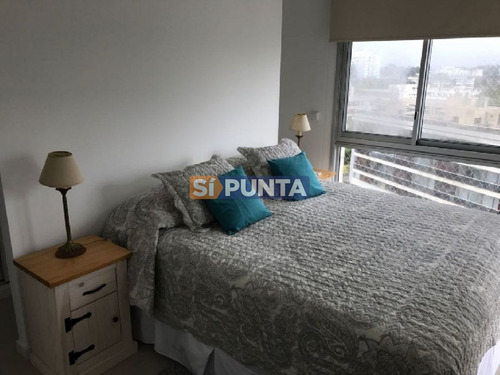 Imagen 5 de 30 de Playa Brava