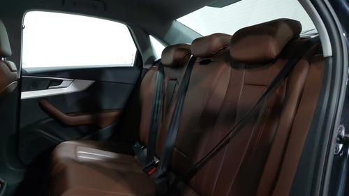 Audi A4 2.0 DYNAMIC DCT