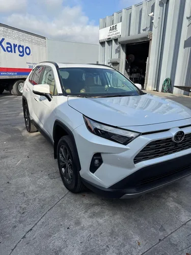 Toyota RAV4 Limited Hybrid