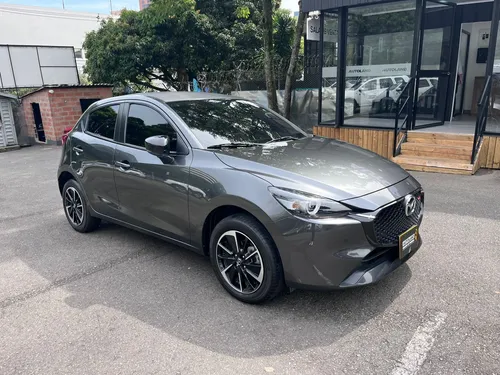 Mazda 2 Carbón Edition 2.0 Cm3 Aut