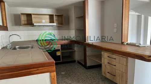 Apartamento En Venta En Cabecera Del Llano. Cod V61581