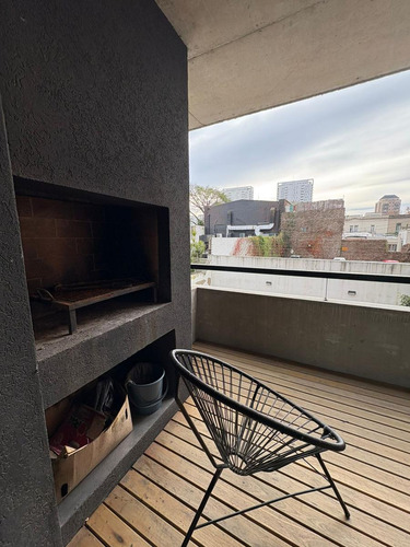 Dúplex 2 Ambientes Con Balcón Y Parrilla En Tigre!