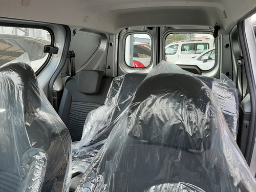 Renault Kangoo 2021 Ii Express Confort 5a 1.6 Sce