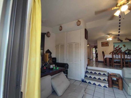 Casa En Condominio En Venta En Fraccionamiento Burgos, Temixco, Morelos.
