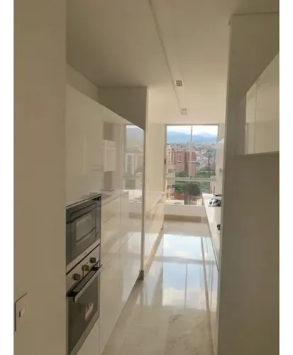 Venta De Apartamento De 221mts En Los Cristales, Oeste De Cali, 9367.