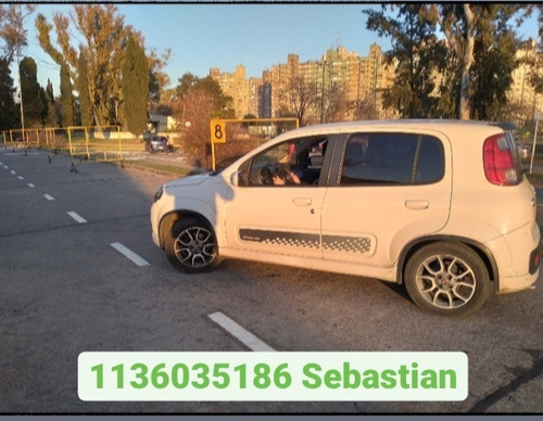 Imagen 2 de 5 de Alquiler Auto Para Rendir Examen De Manejo