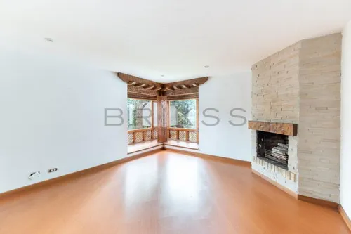 Apartamento En Arriendo/venta En Niza Suba. Cod V1102