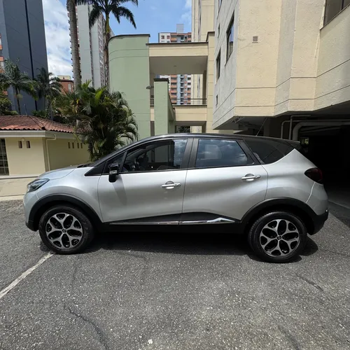 Renault Captur 2.0 Intens At