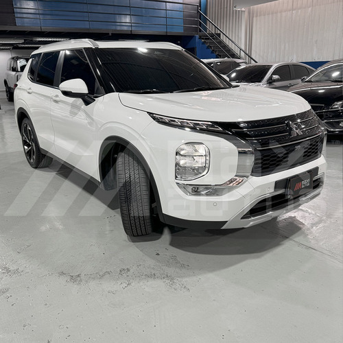 Mitsubishi Outlander H-line 2024