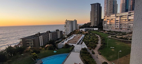 Excelente Departamento Con Visa Al Mar En Concón
