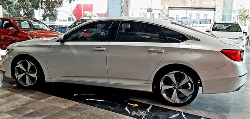 Imagen 5 de 15 de Honda Accord 2020 2.0 L4 Touring Piel Cvt