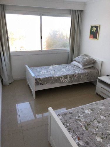 Imagen 21 de 30 de Apartamento, 2 Y 1/2 Dormitorios, Punta Del Este, Mansa, Venta