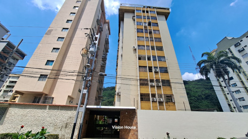 Venta De Apartamento. Urb Calicanto Resd Villa El Parque