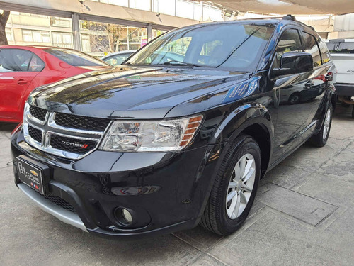 Imagen 1 de 14 de Dodge Journey 2014 5p Sxt L4/2.4 Aut 7/pas
