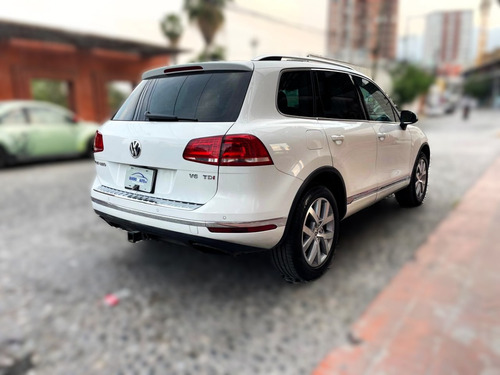Volkswagen Touareg 3.0 V6 Tdi At