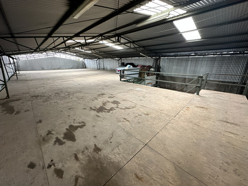 Se Vende Amplio Galpón/bodega, Conchalí