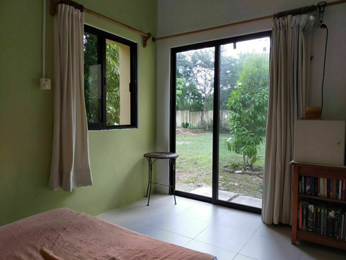 Venta De Cómoda Casa De Un Piso En Baspul