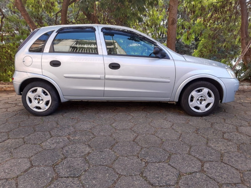 Imagem 3 de 8 de Corsa