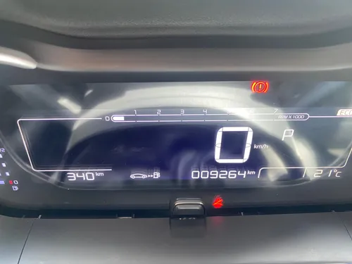 Citroën C4 Cactus 1.6 Shine Turbo Aut
