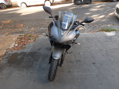Yamaha R3