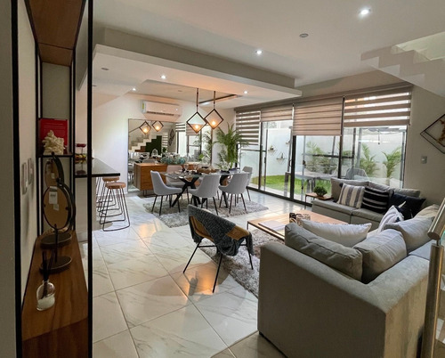Casa En Playa Del Carmen Nueva De 3 Recamaras Con Terraza