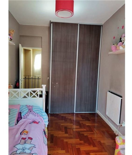 Venta Casa Flores Con Quincho Terraza Garaje