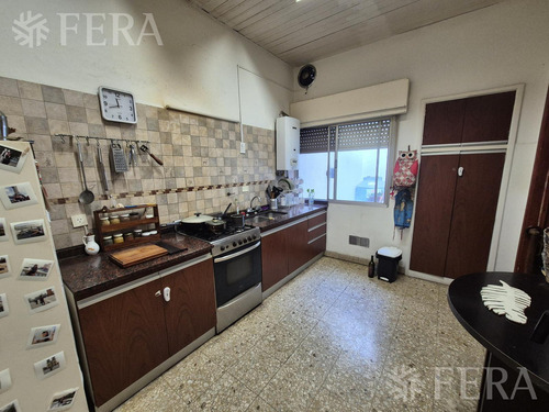 Venta De Ph De 3 Ambientes Con Balcón En Sarandí