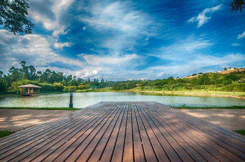 Terreno Com Ótima Localização À Venda, 675 M² - Condomínio Residencial Arboretum - Vinhedo/sp - Te2365