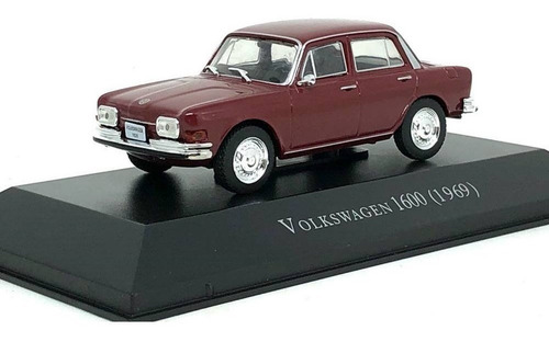 Imagem 1 de 4 de Miniatura Vw 1600 Zé Do Caixão Escala 1/43 Inesqueciveis