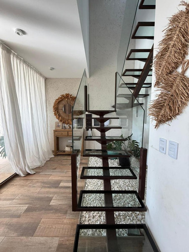 Venta - Increible Duplex 3 Dormitorios 3 Baños En Prados De Manantiales