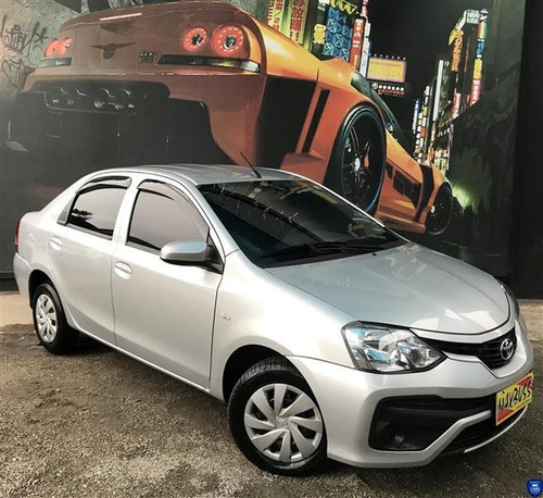 Toyota Etios 1.5 X Sedan 16v Flex 4p Manual 2017/2018