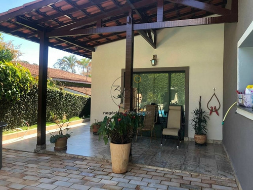 Imagem 3 de 15 de Casa Em Jardim Dos Pinheiros - Atibaia - 8282