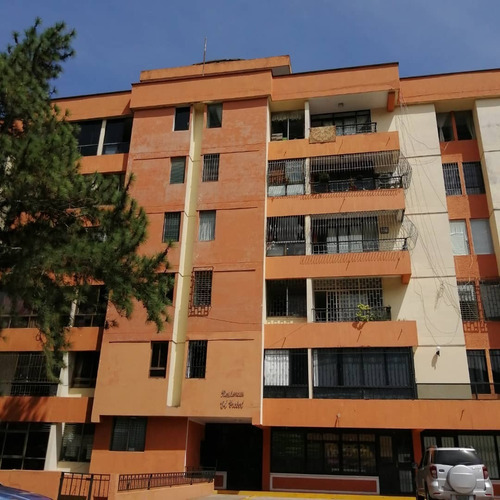 Imagen 13 de 15 de Apartamento En Pueblo Nuevo. Conjunto Residencial El Trebol