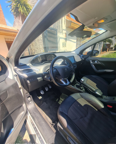 Peugeot 2008 1.6 Thp Sport