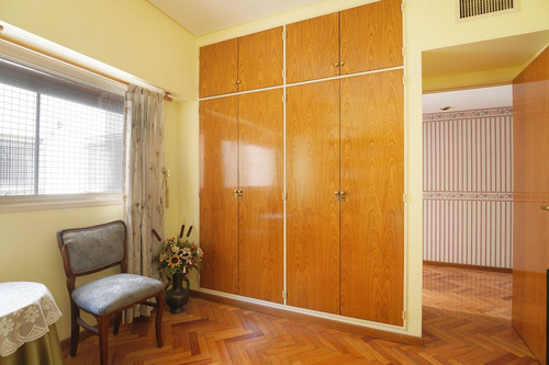 Venta Piso 5 Amb Con Depend Y Cochera-pedro Goyena